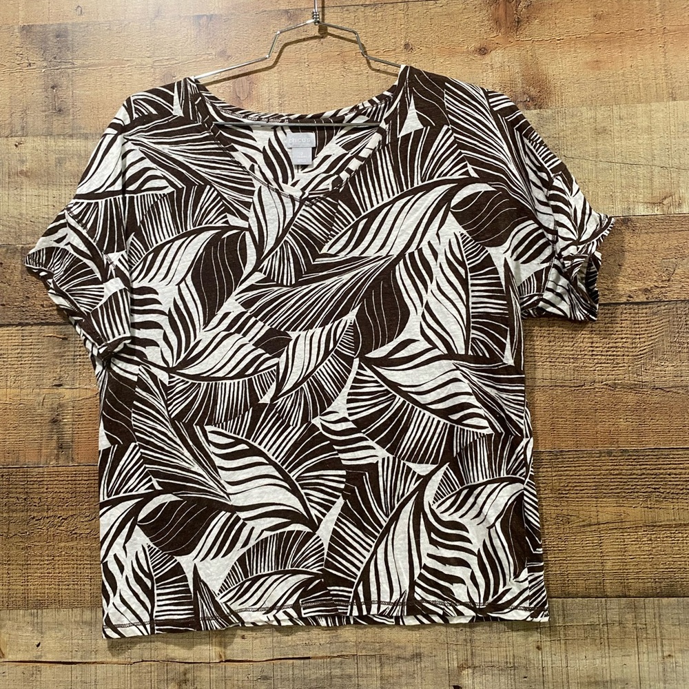 Chicos 100% Linen Brown & Cream Leaf Printed Top Size Medium